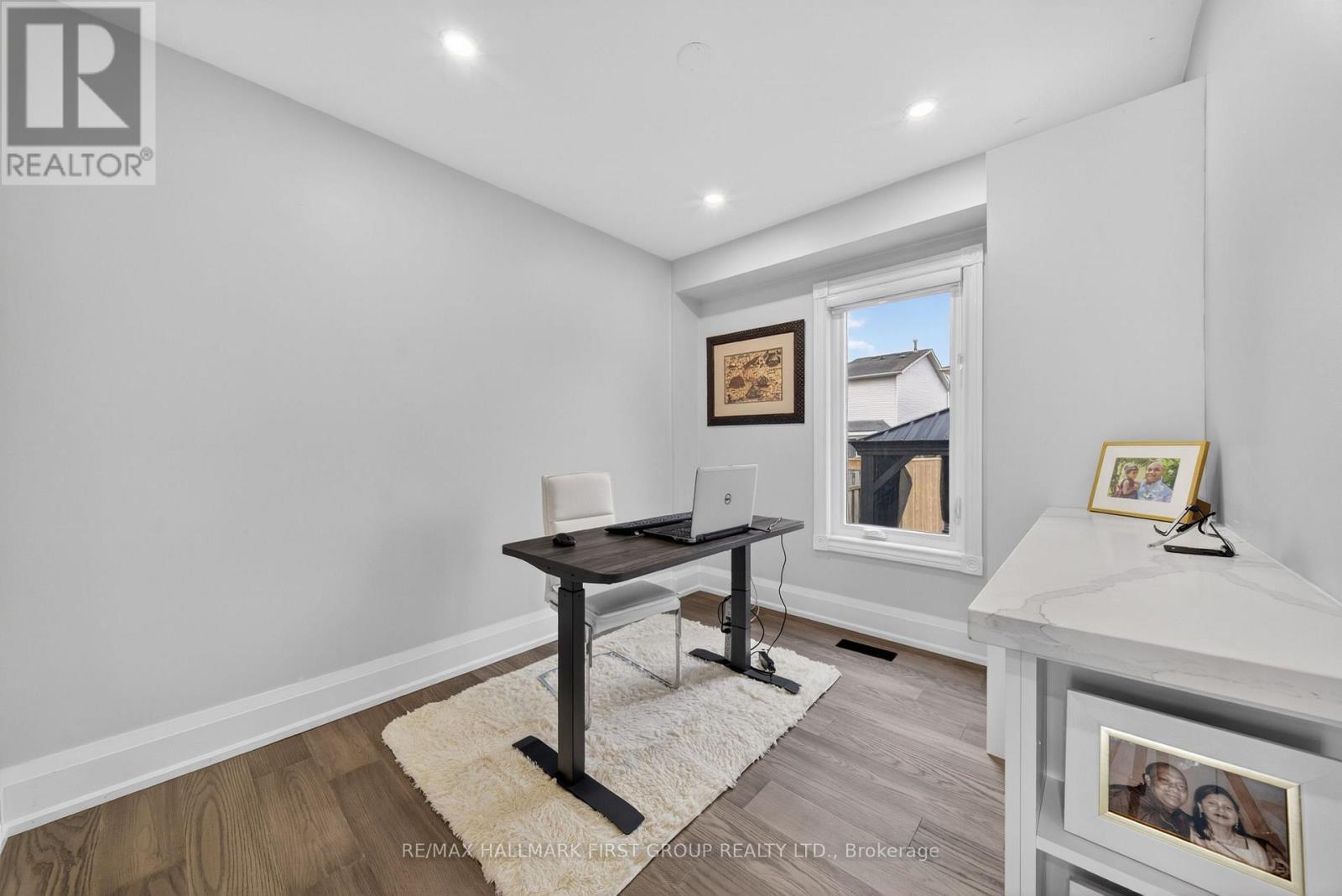 166 Wright Crescent, Ajax, ON - Indoor