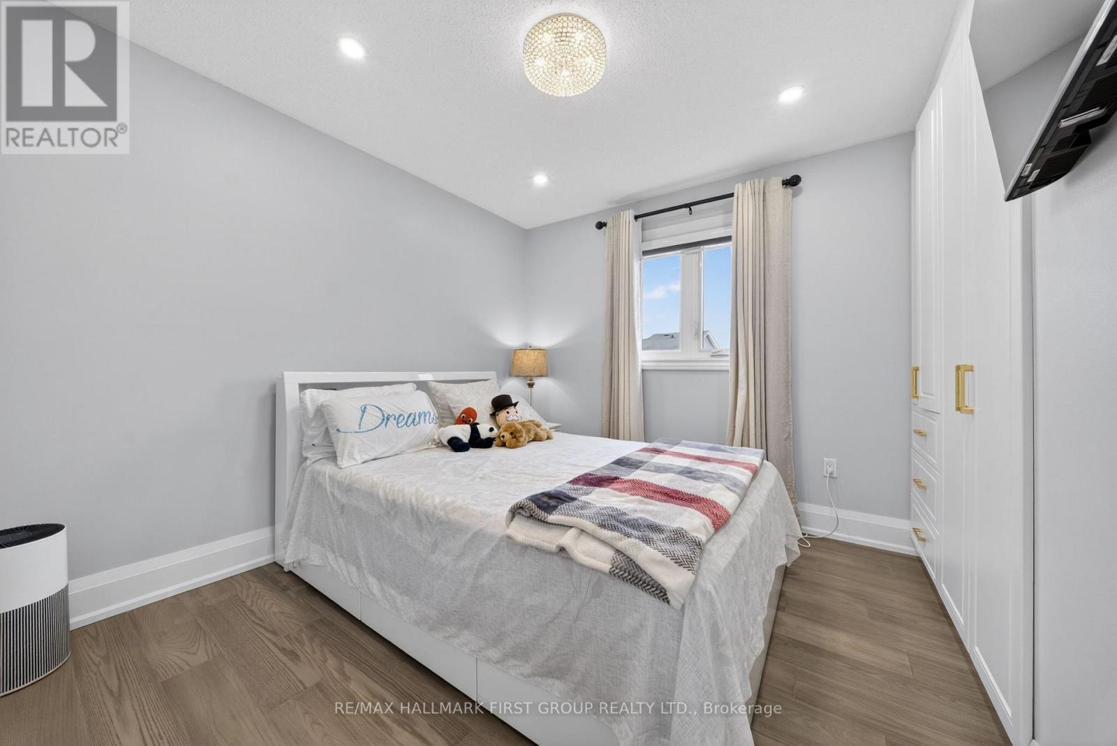 166 Wright Crescent, Ajax, ON - Indoor Photo Showing Bedroom