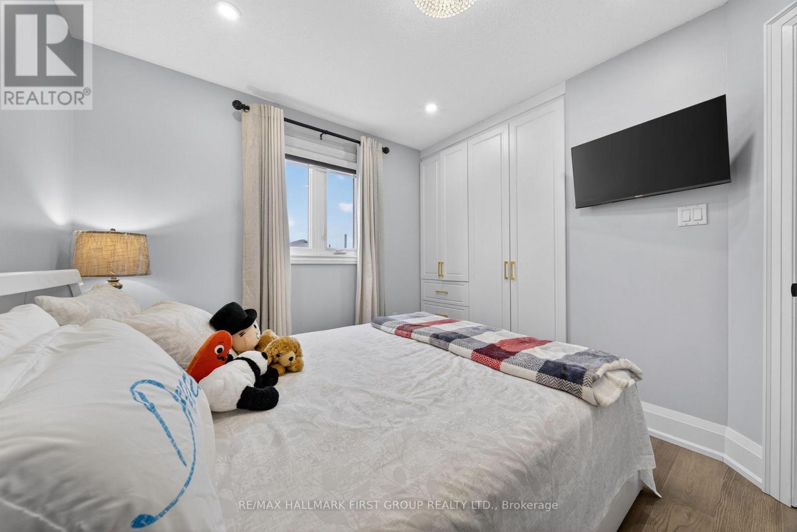 166 Wright Crescent, Ajax, ON - Indoor Photo Showing Bedroom