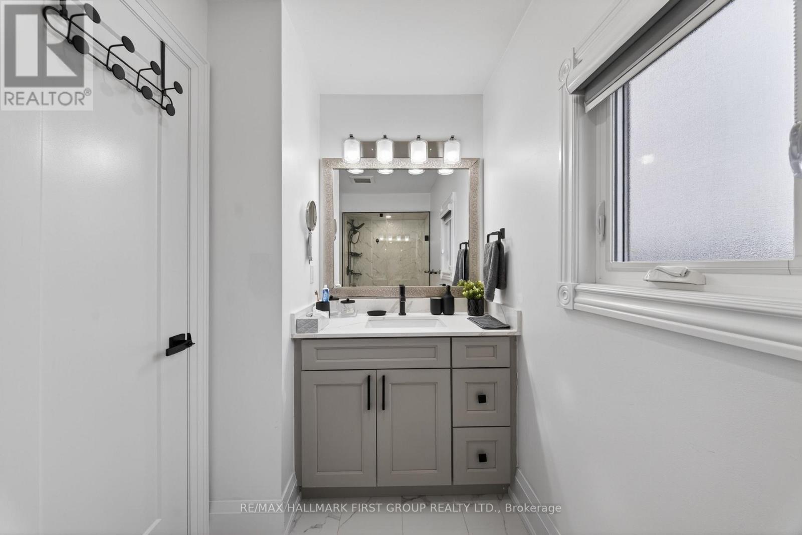 166 Wright Crescent, Ajax, ON - Indoor Photo Showing Bathroom