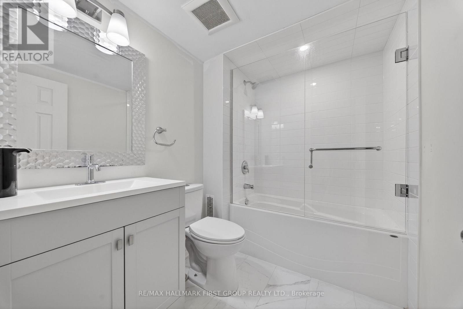 166 Wright Crescent, Ajax, ON - Indoor Photo Showing Bathroom