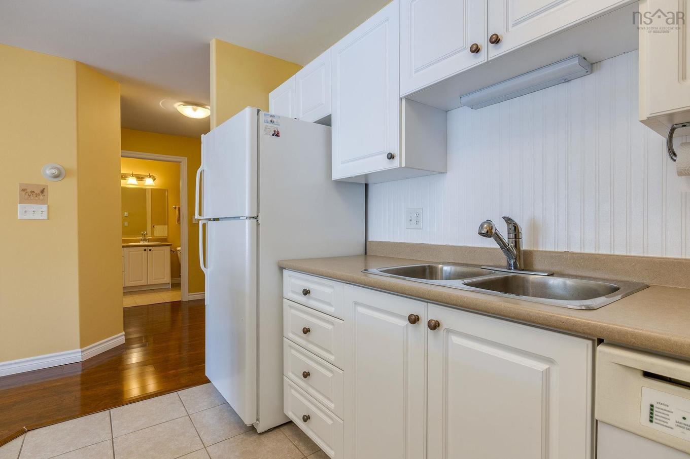 110 78 Regency Park Drive, Halifax, NS