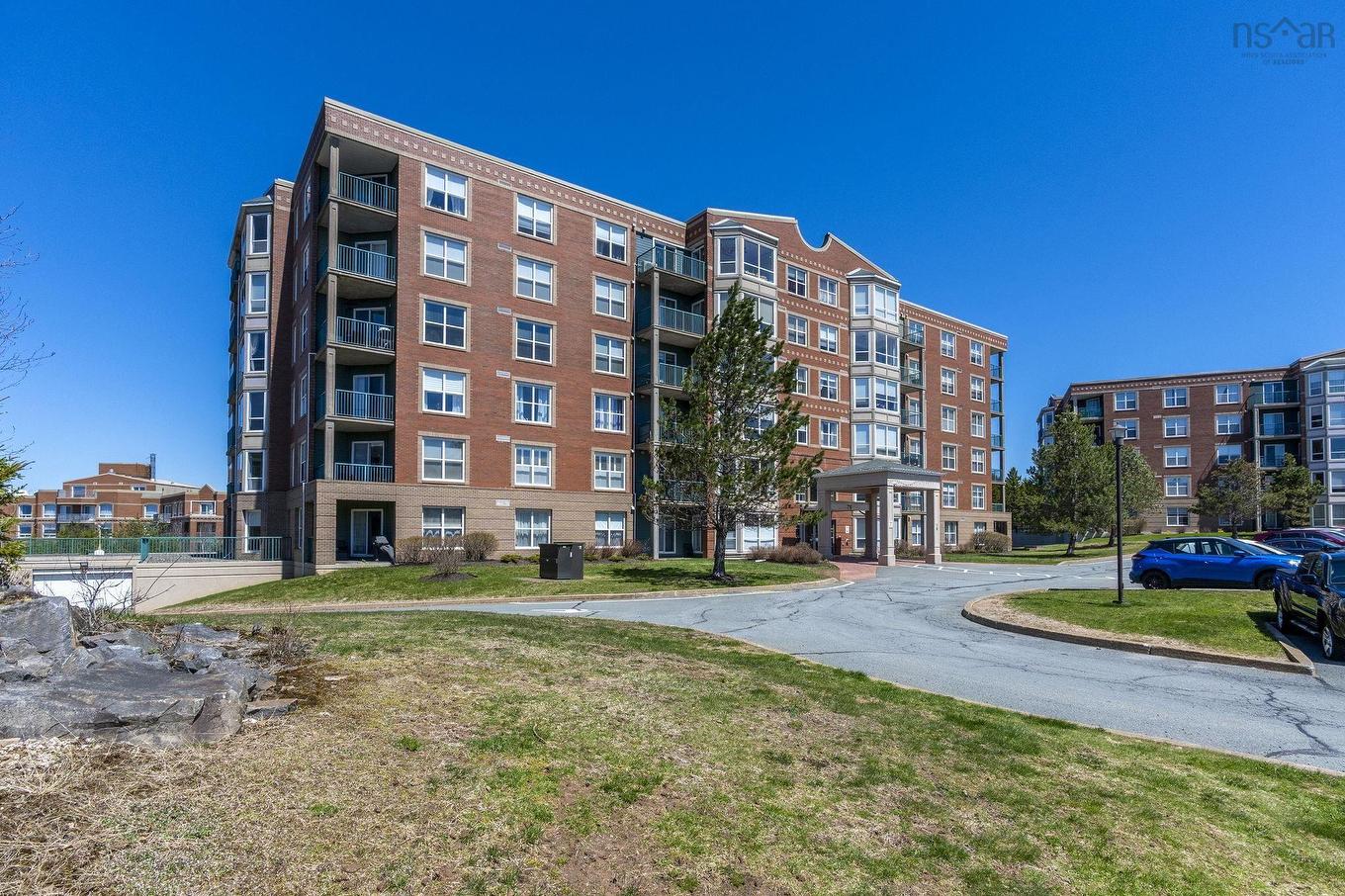110 78 Regency Park Drive, Halifax, NS