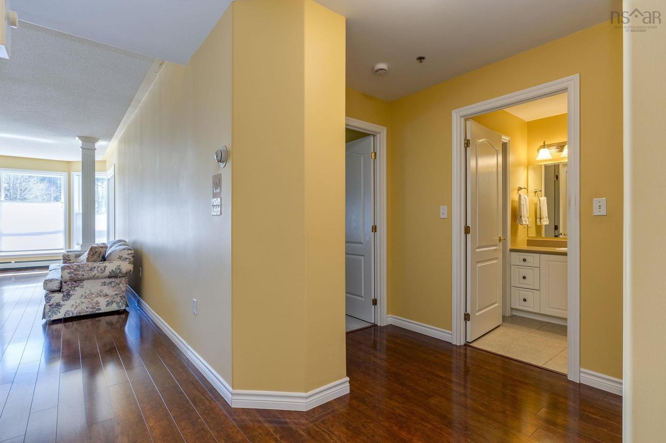 110 78 Regency Park Drive, Halifax, NS