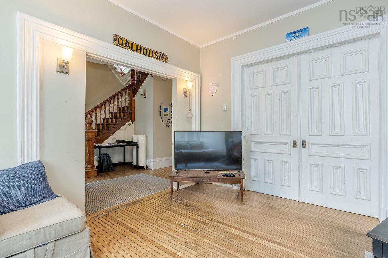 6090 Coburg Road, Halifax, NS