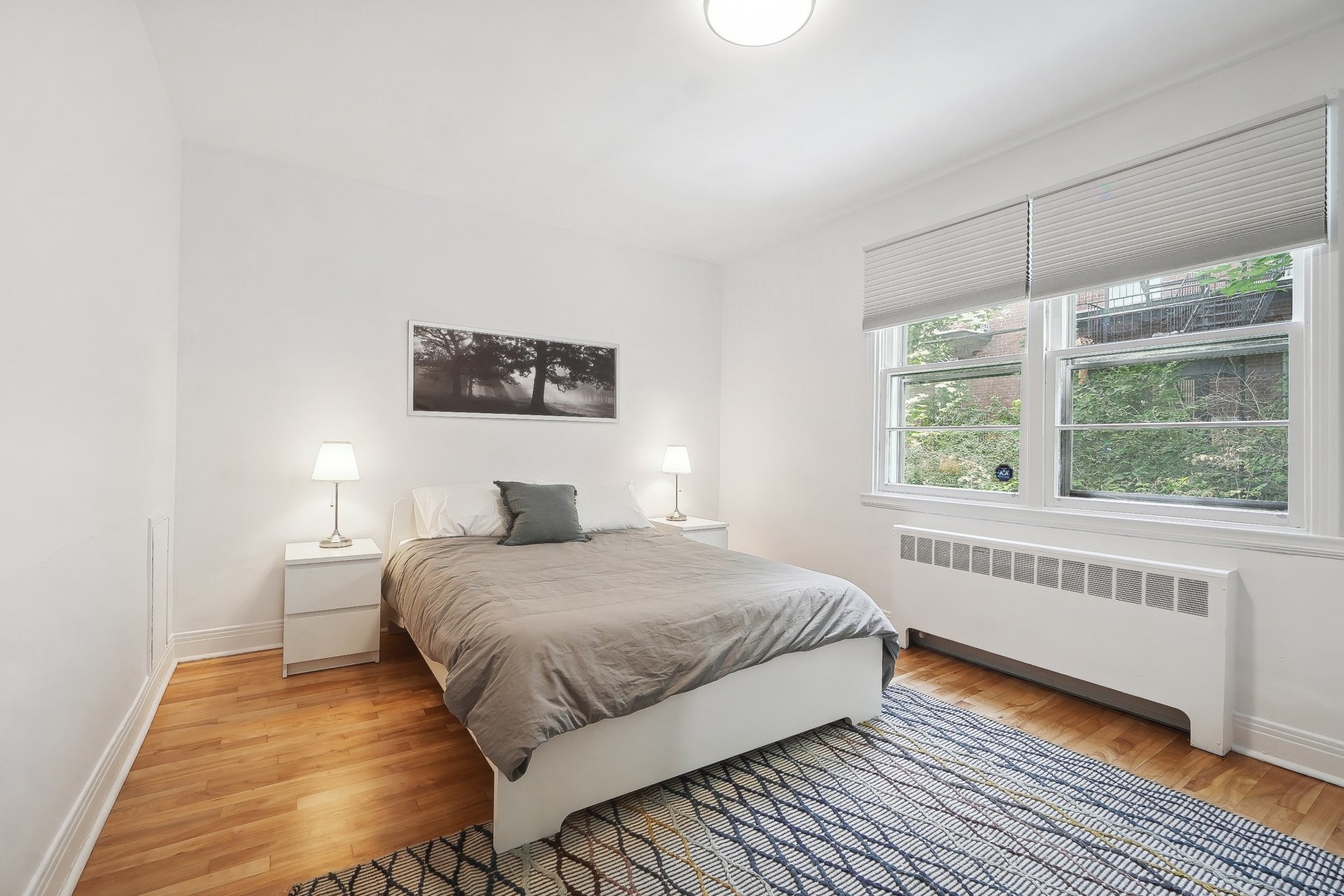 Bedroom - 2-5873 Av. Decelles, Montréal (Côte-Des-Neiges/Notre-Dame-De-Grâce), QC - Indoor Photo Showing Bedroom