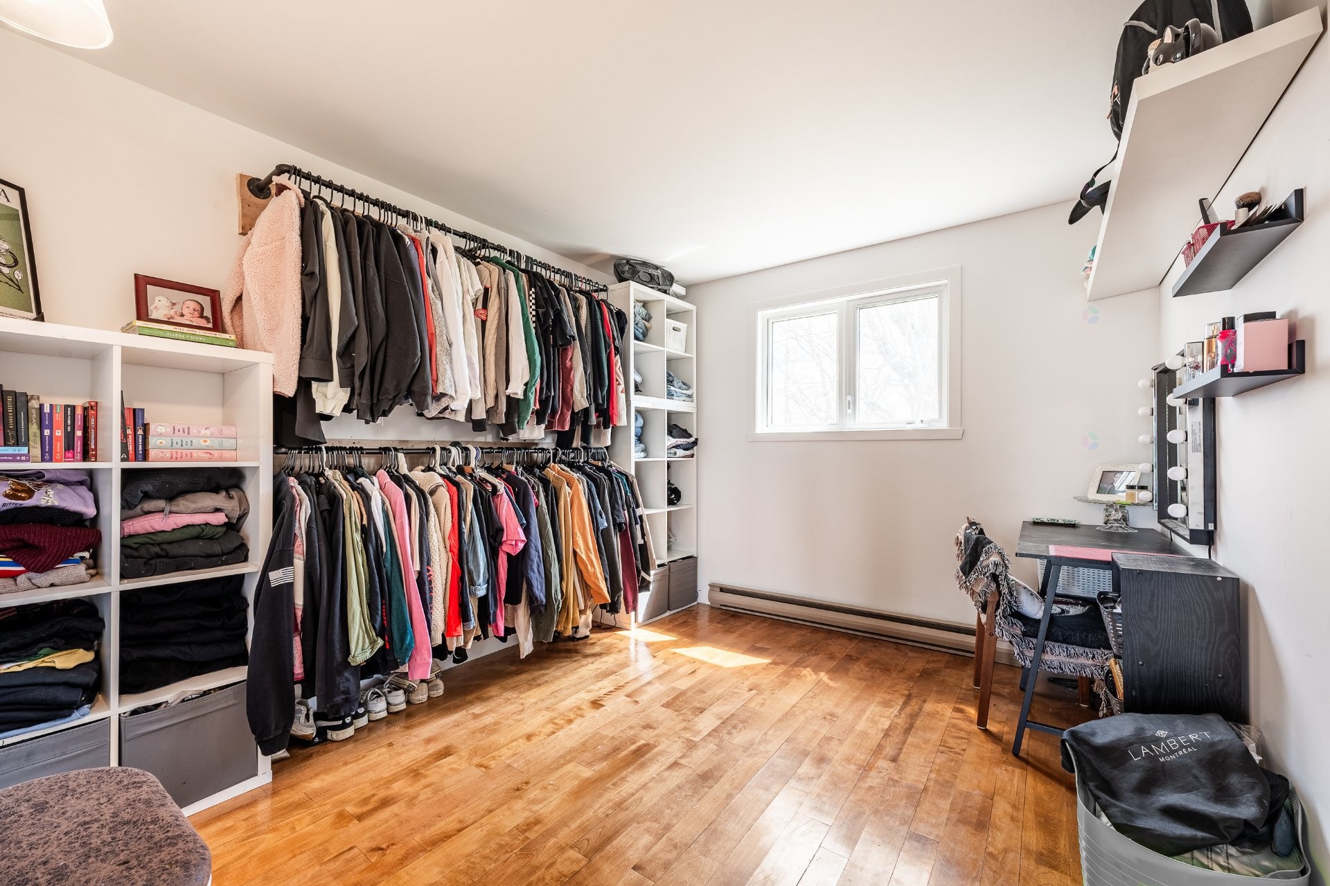 Bedroom - 541 1Er Rang E., Sainte-Christine, QC - Indoor With Storage