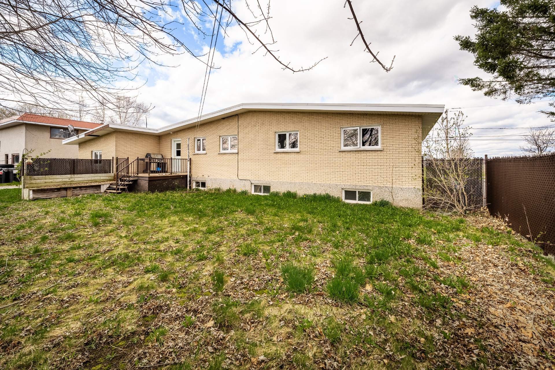 Courtyard - 541 1Er Rang E., Sainte-Christine, QC - Outdoor