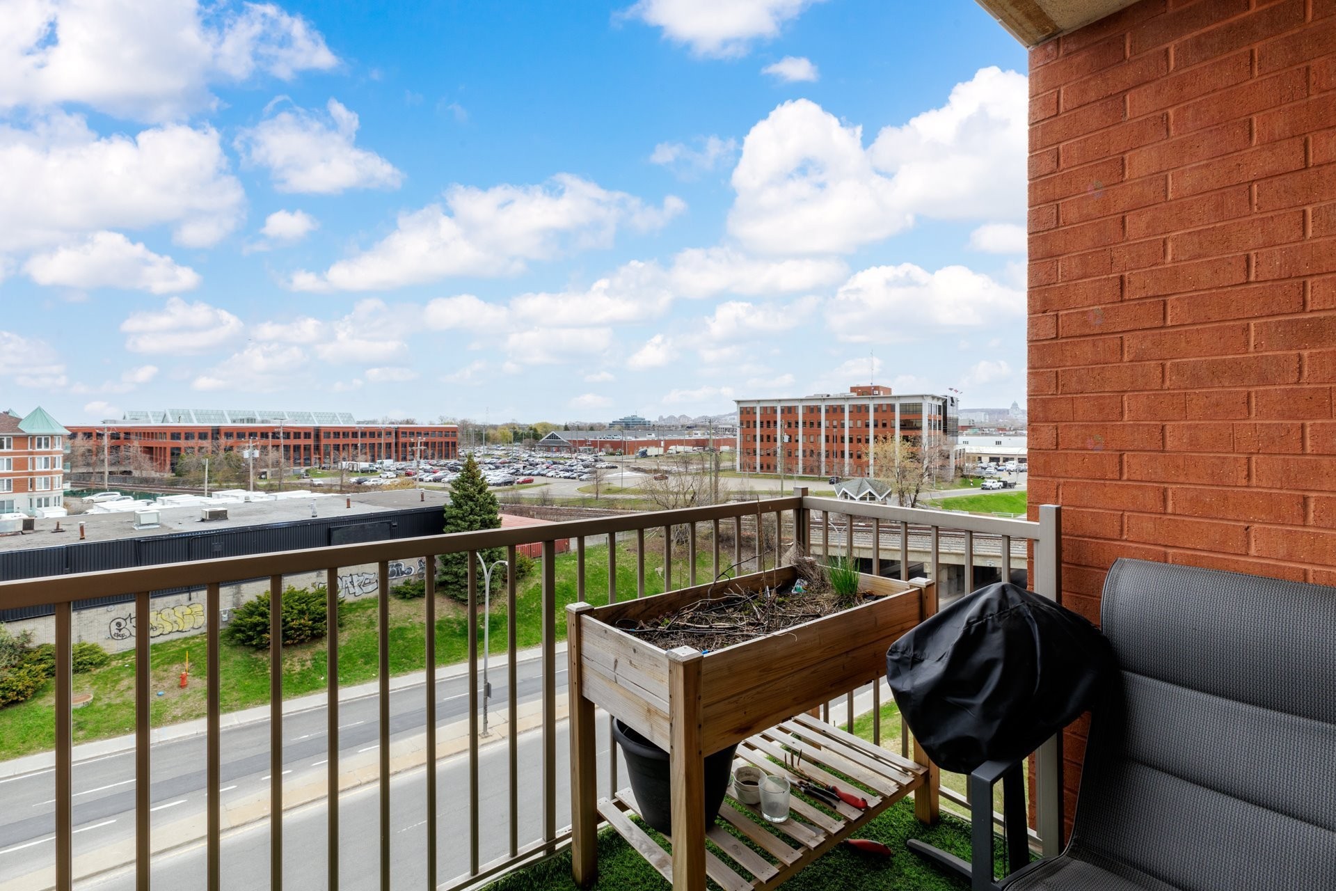 Balcon - 406-1500 Rue St-Louis, Montréal (Saint-Laurent), QC - Outdoor With Balcony With Exterior
