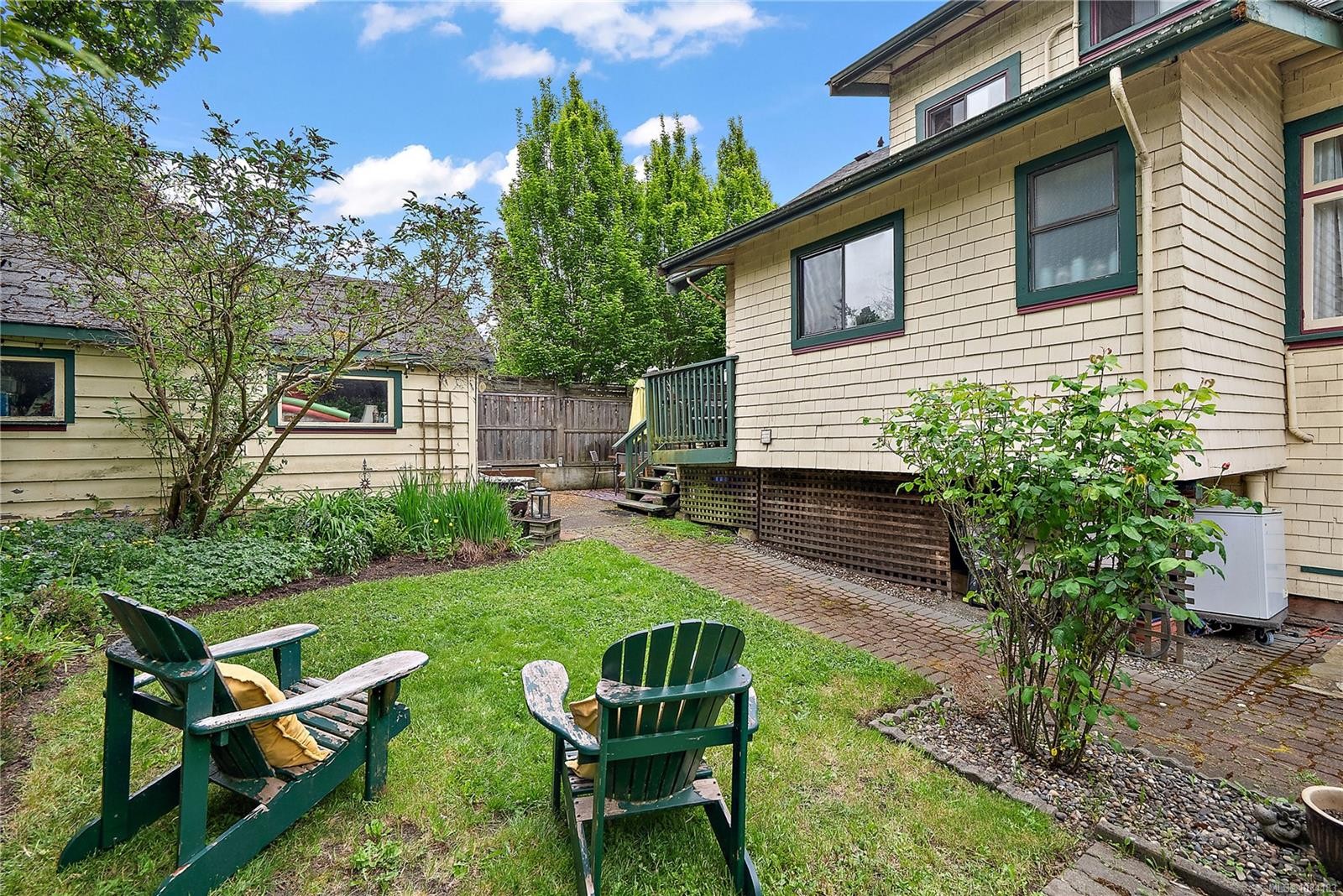 62 Obed Ave, Saanich, BC