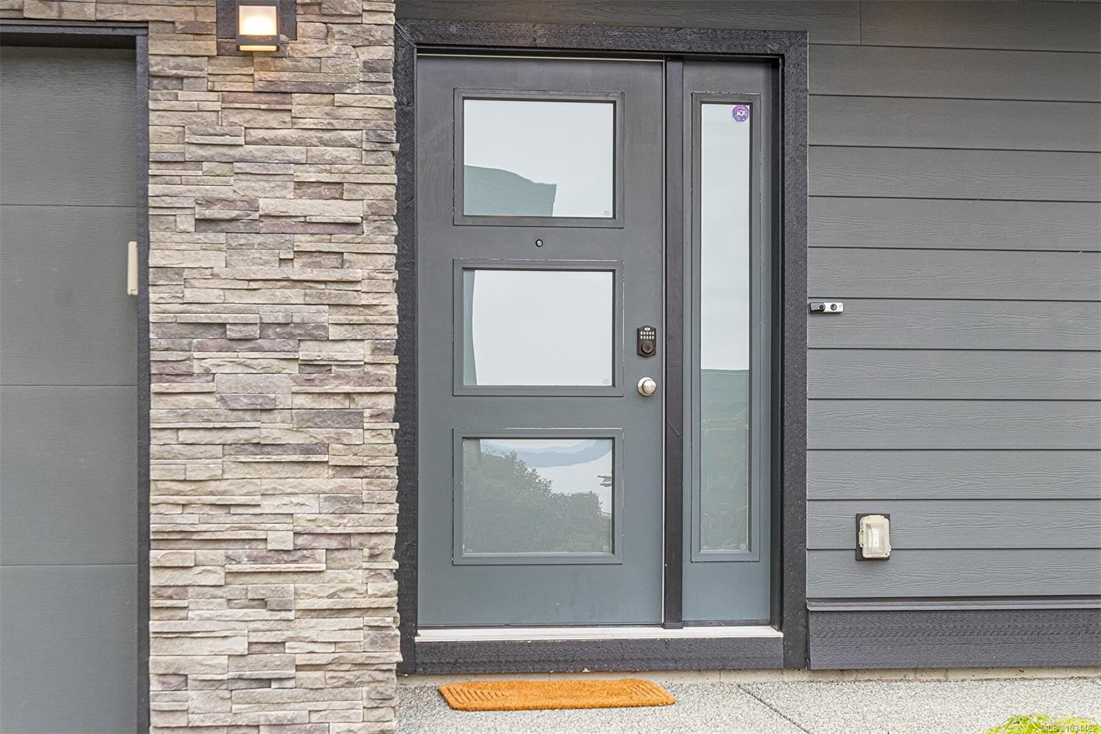 4230 Skye Rd, Ladysmith, BC