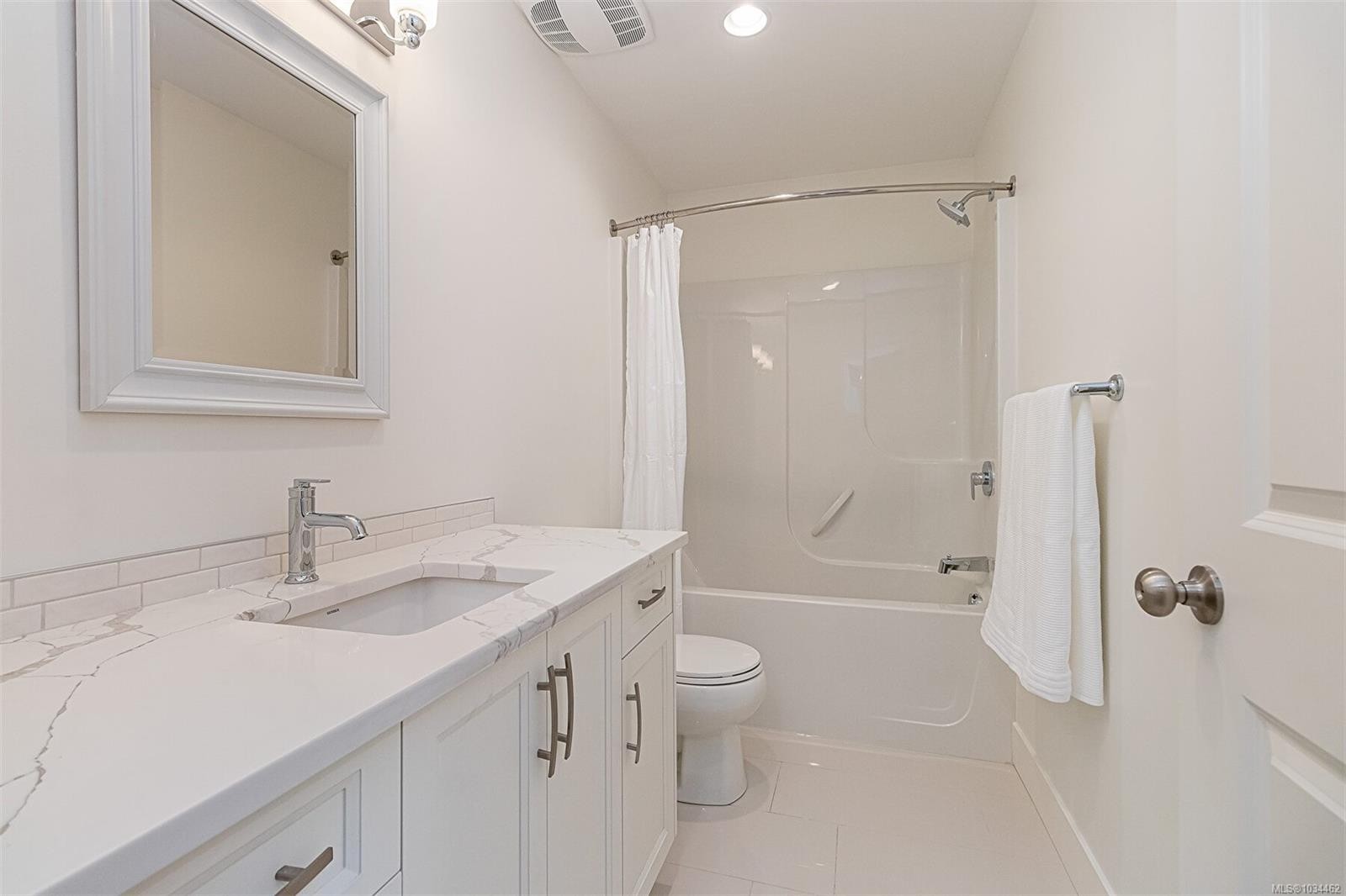 4230 Skye Rd, Ladysmith, BC