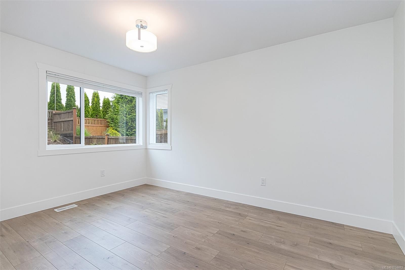 4230 Skye Rd, Ladysmith, BC