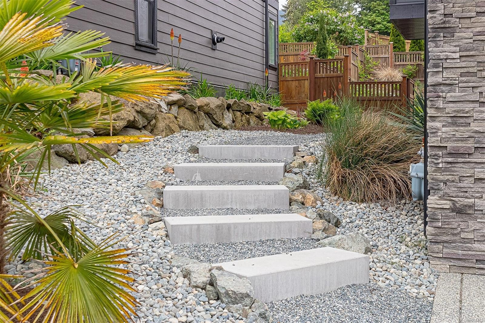 4230 Skye Rd, Ladysmith, BC