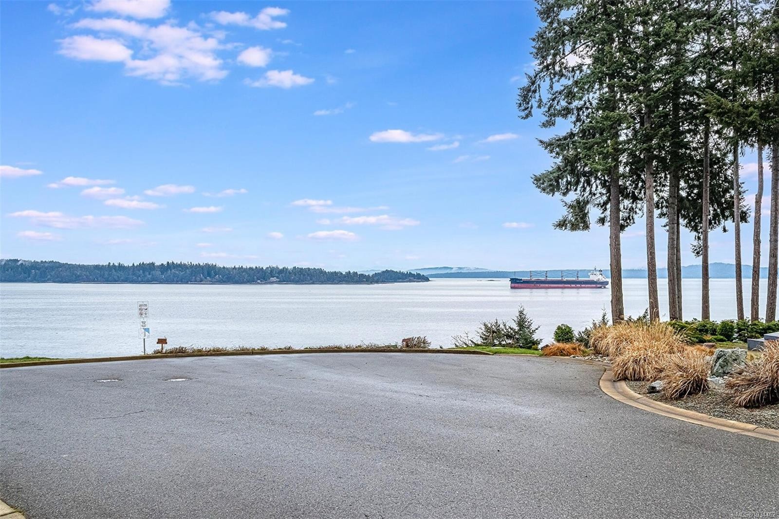 4230 Skye Rd, Ladysmith, BC