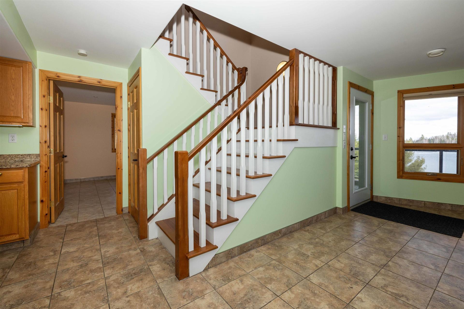 477 Highway 586, Thunder Bay, ON - Indoor Photo Showing Other Room