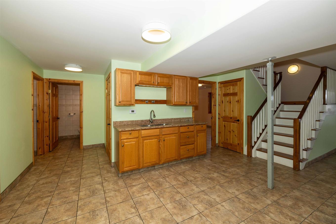 477 Highway 586, Thunder Bay, ON - Indoor Photo Showing Kitchen With Double Sink