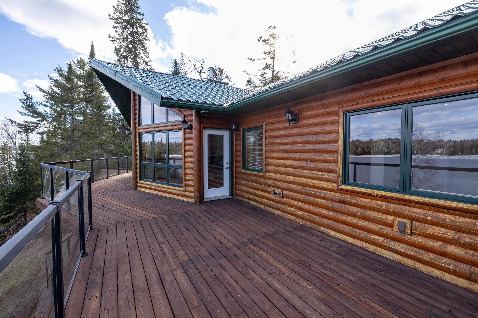 477 Highway 586, Thunder Bay, ON - Outdoor With Deck Patio Veranda With Exterior