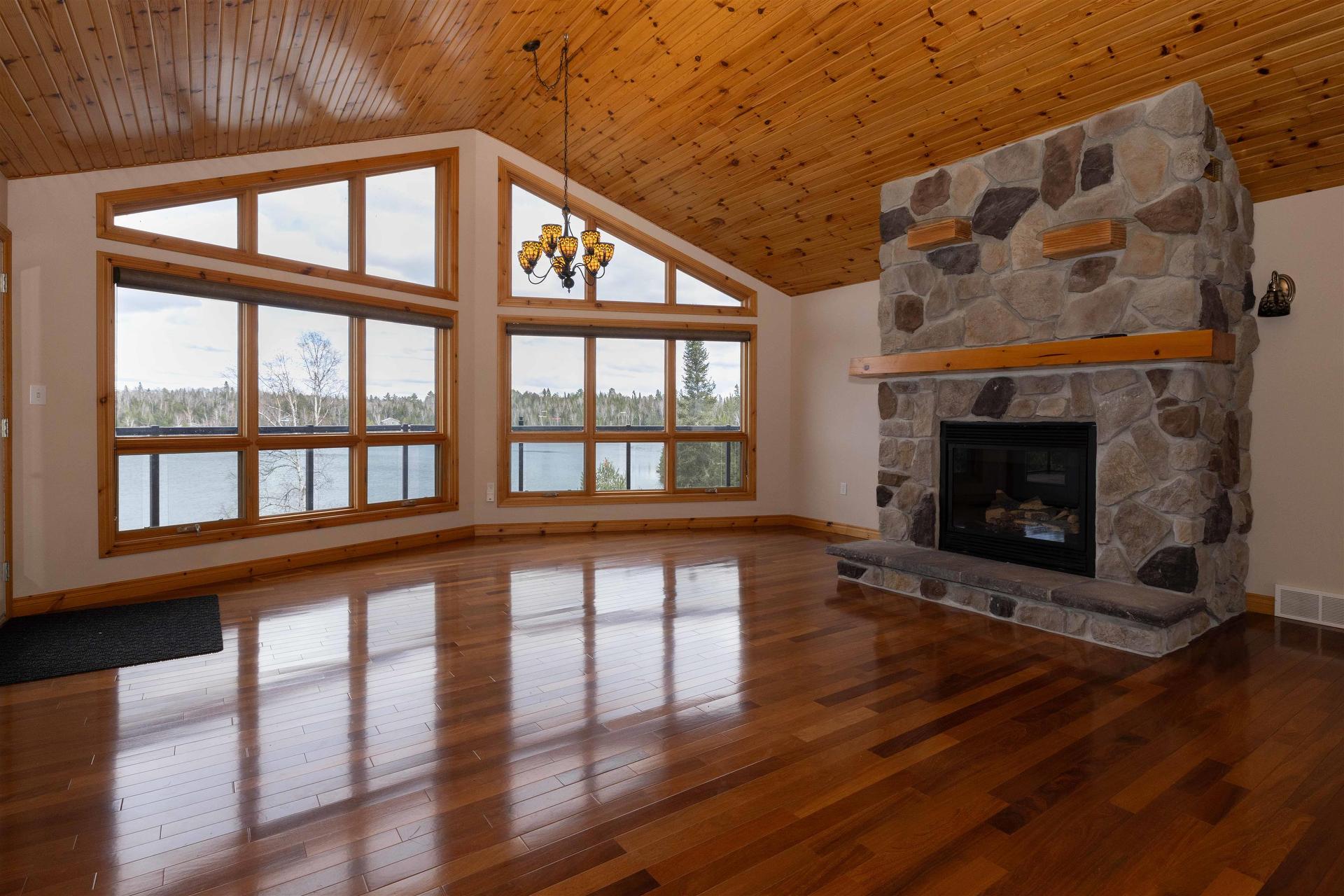 477 Highway 586, Thunder Bay, ON - Indoor Photo Showing Living Room With Fireplace