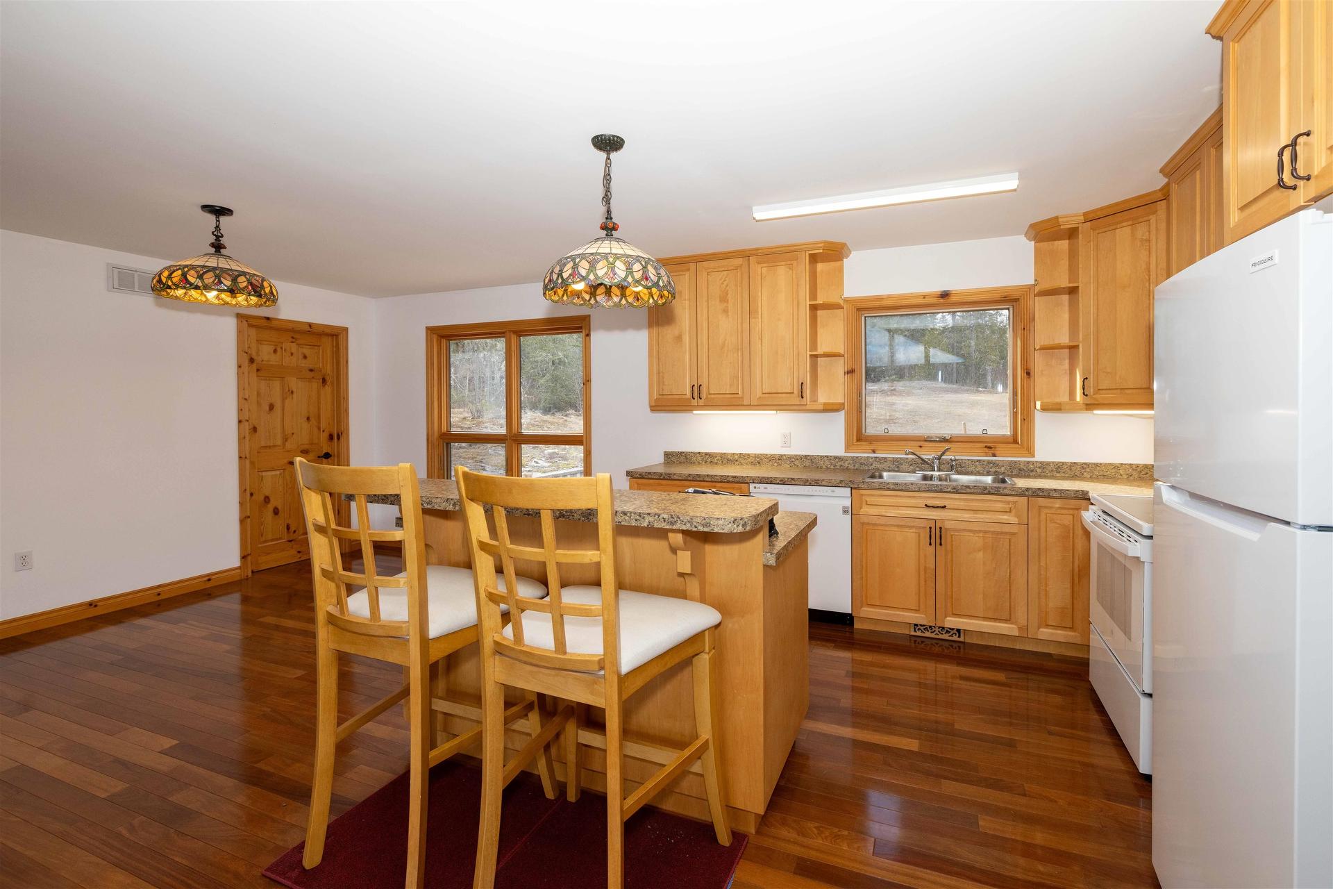 477 Highway 586, Thunder Bay, ON - Indoor