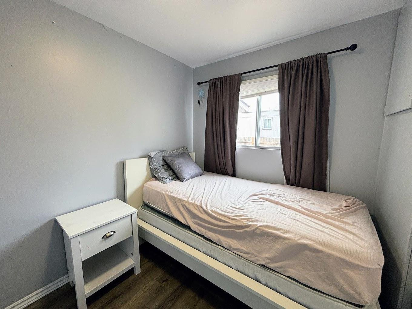 25 Coveney Street, Marathon, ON - Indoor Photo Showing Bedroom