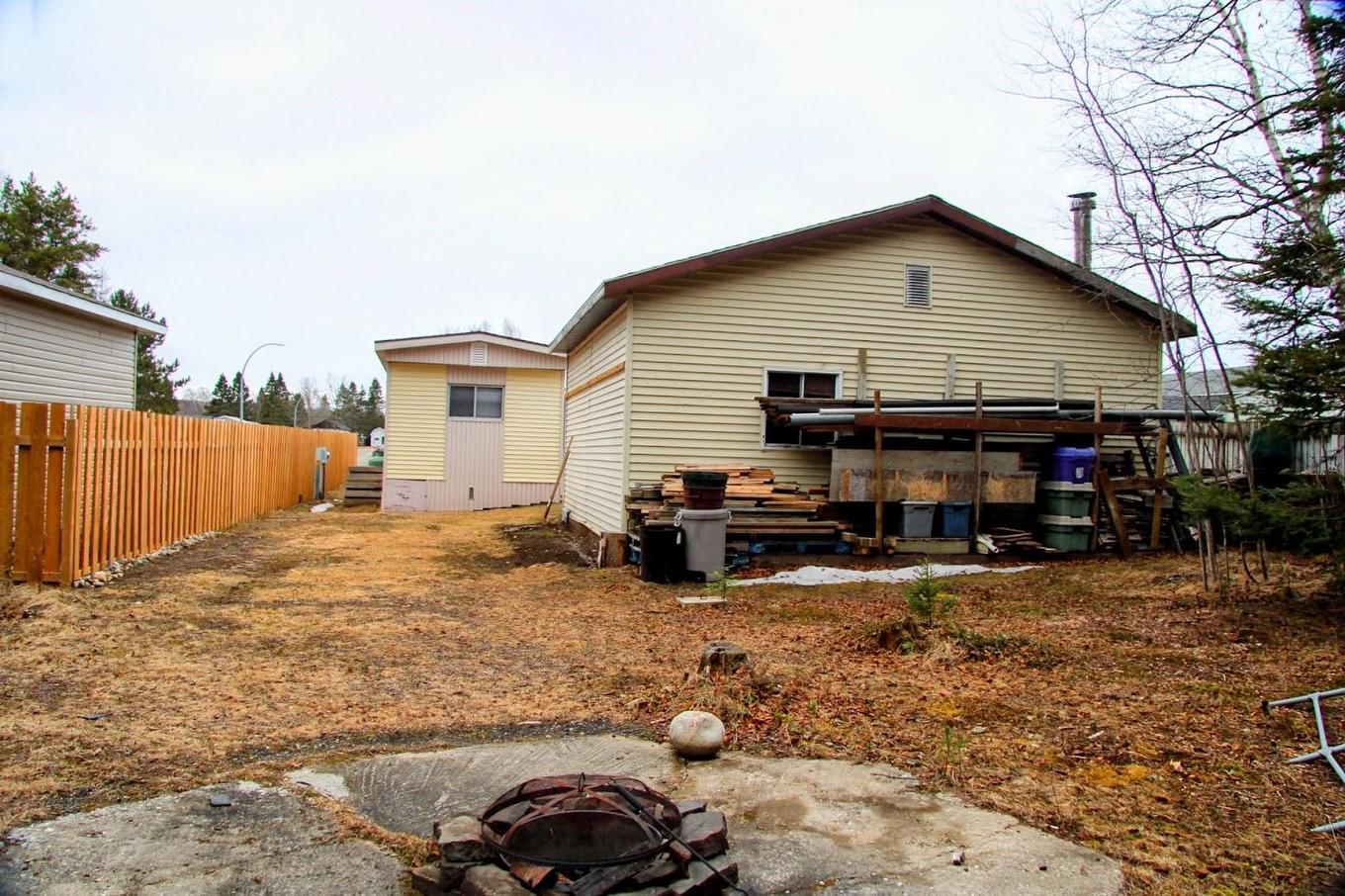 25 Coveney Street, Marathon, ON - Outdoor With Exterior