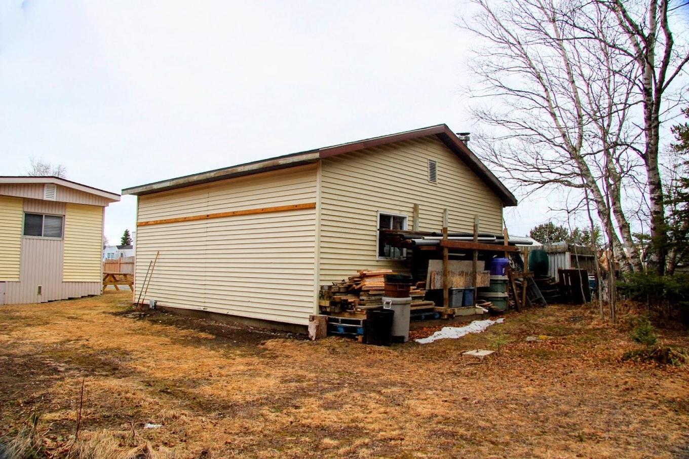25 Coveney Street, Marathon, ON - Outdoor With Exterior