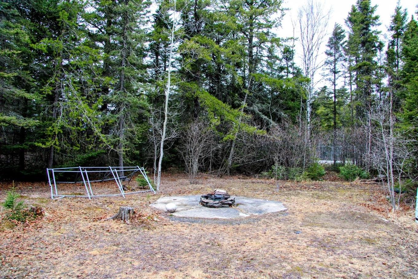 25 Coveney Street, Marathon, ON - Outdoor