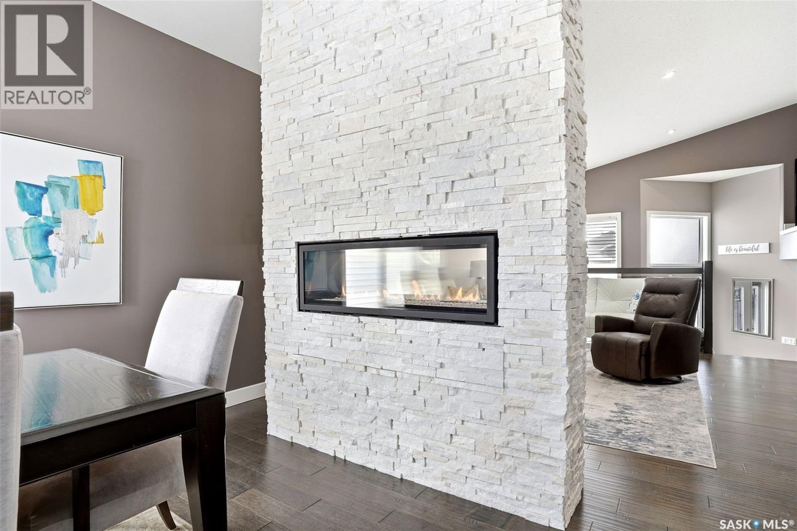 2539 Linner Way, Regina, SK - Indoor Photo Showing Living Room With Fireplace