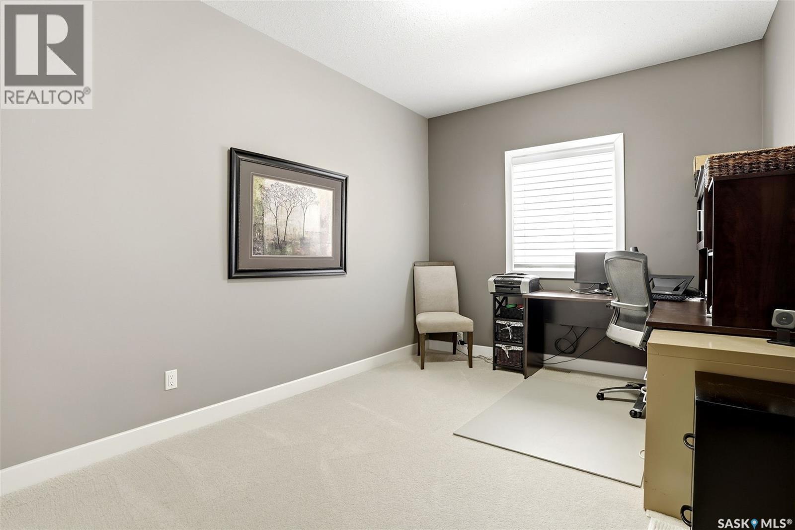 2539 Linner Way, Regina, SK - Indoor Photo Showing Office