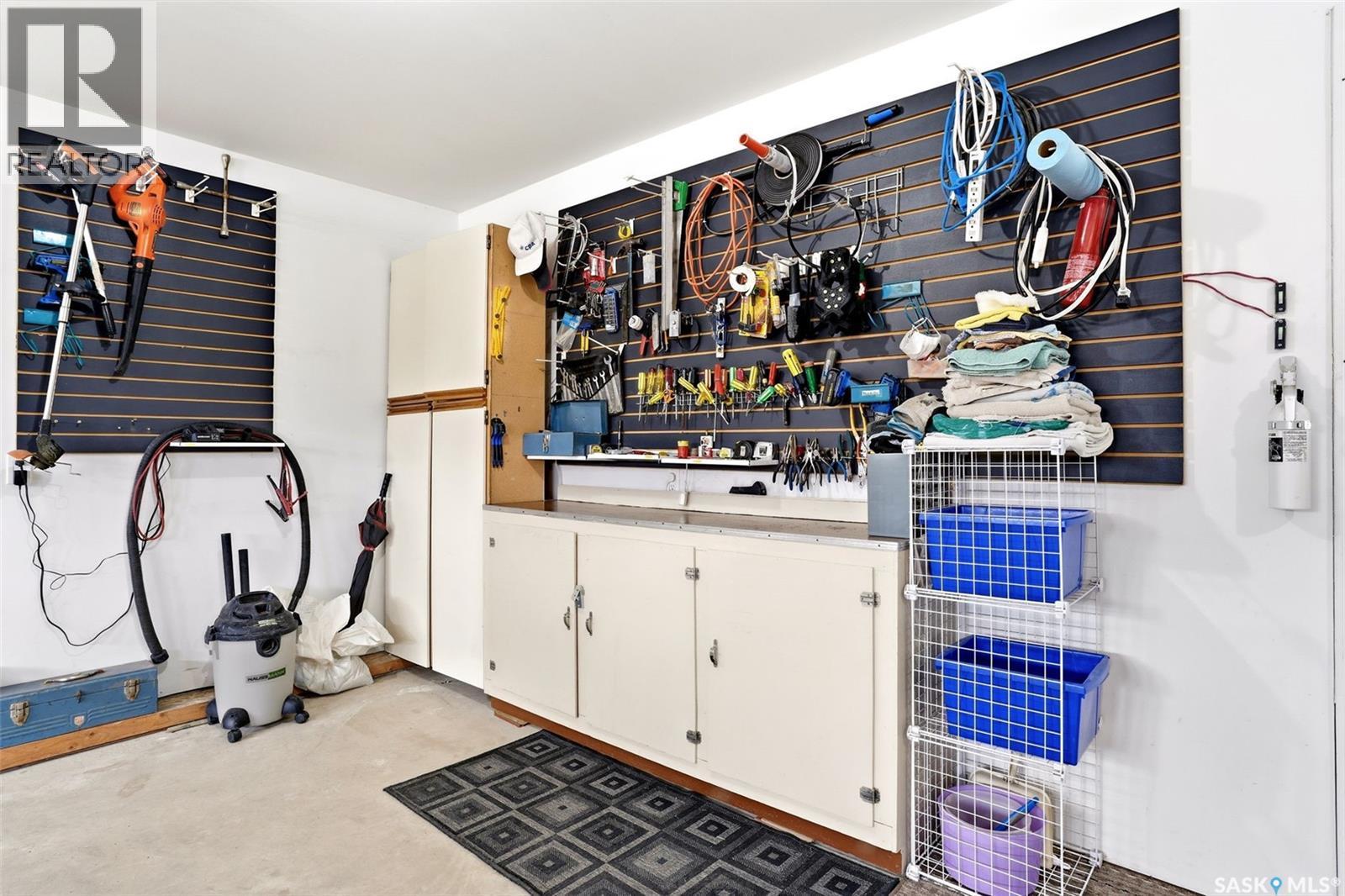 2539 Linner Way, Regina, SK - Indoor