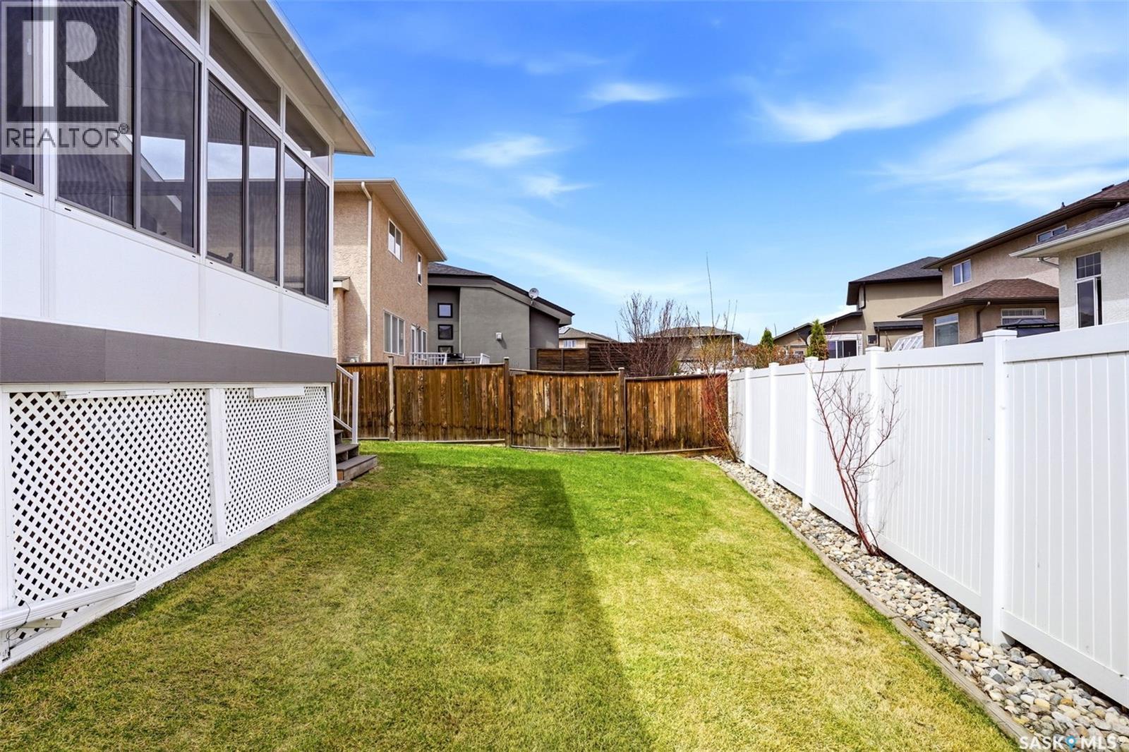 2539 Linner Way, Regina, SK - Outdoor