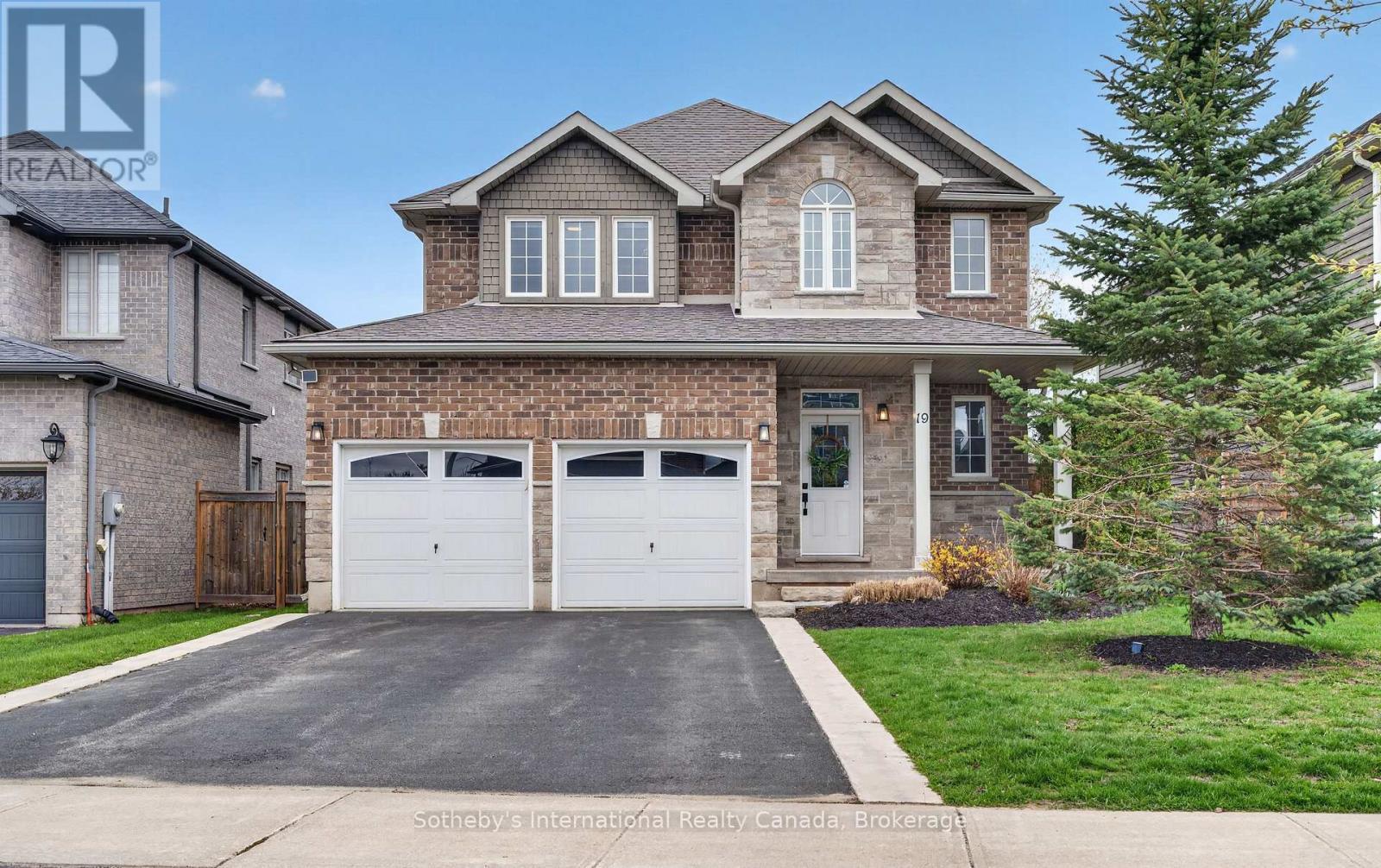 19 Garbutt Crescent, Collingwood, ON - Outdoor With Facade