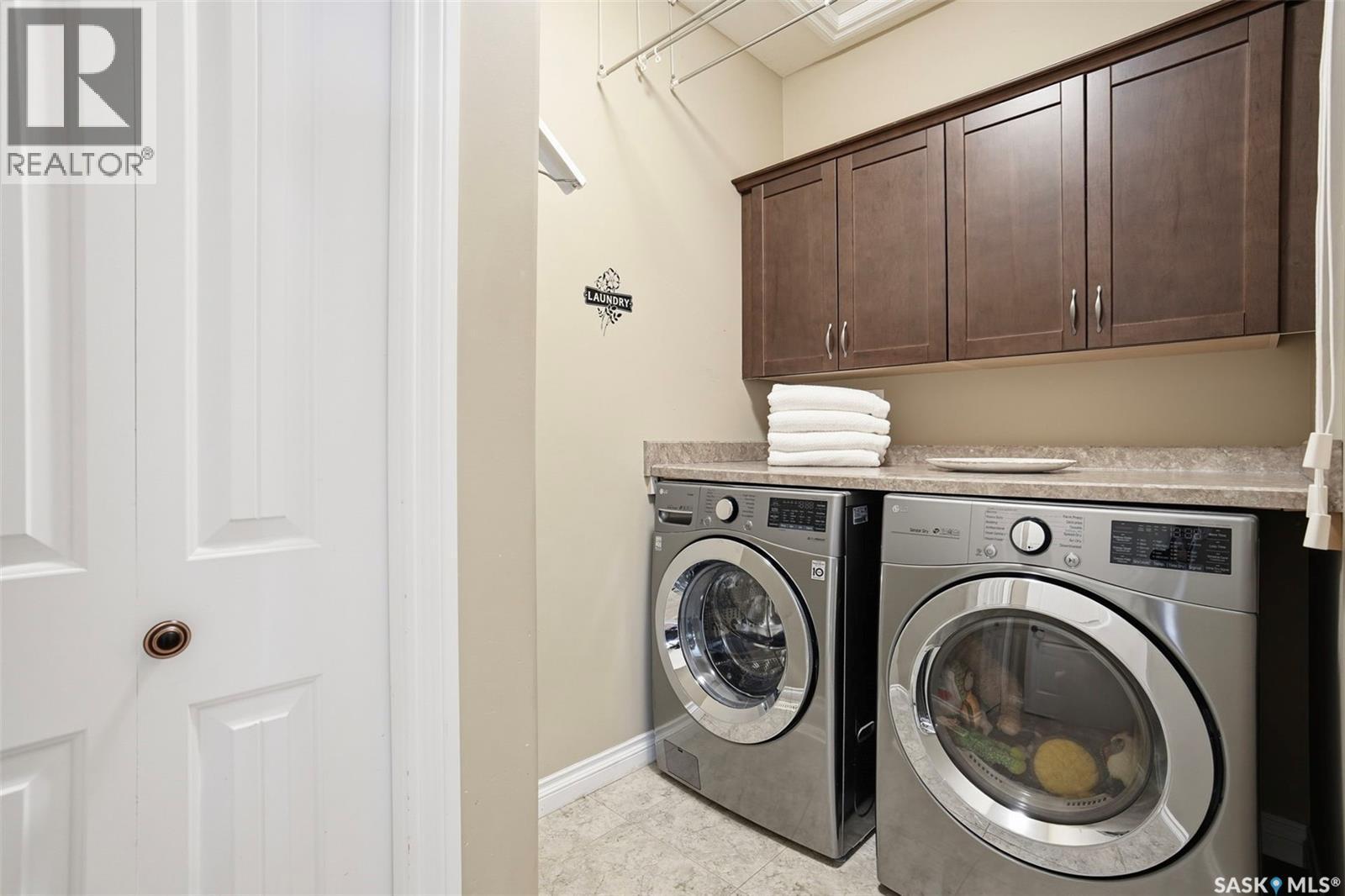 139 Pulles Crescent, Saskatoon, SK - Indoor Photo Showing Laundry Room