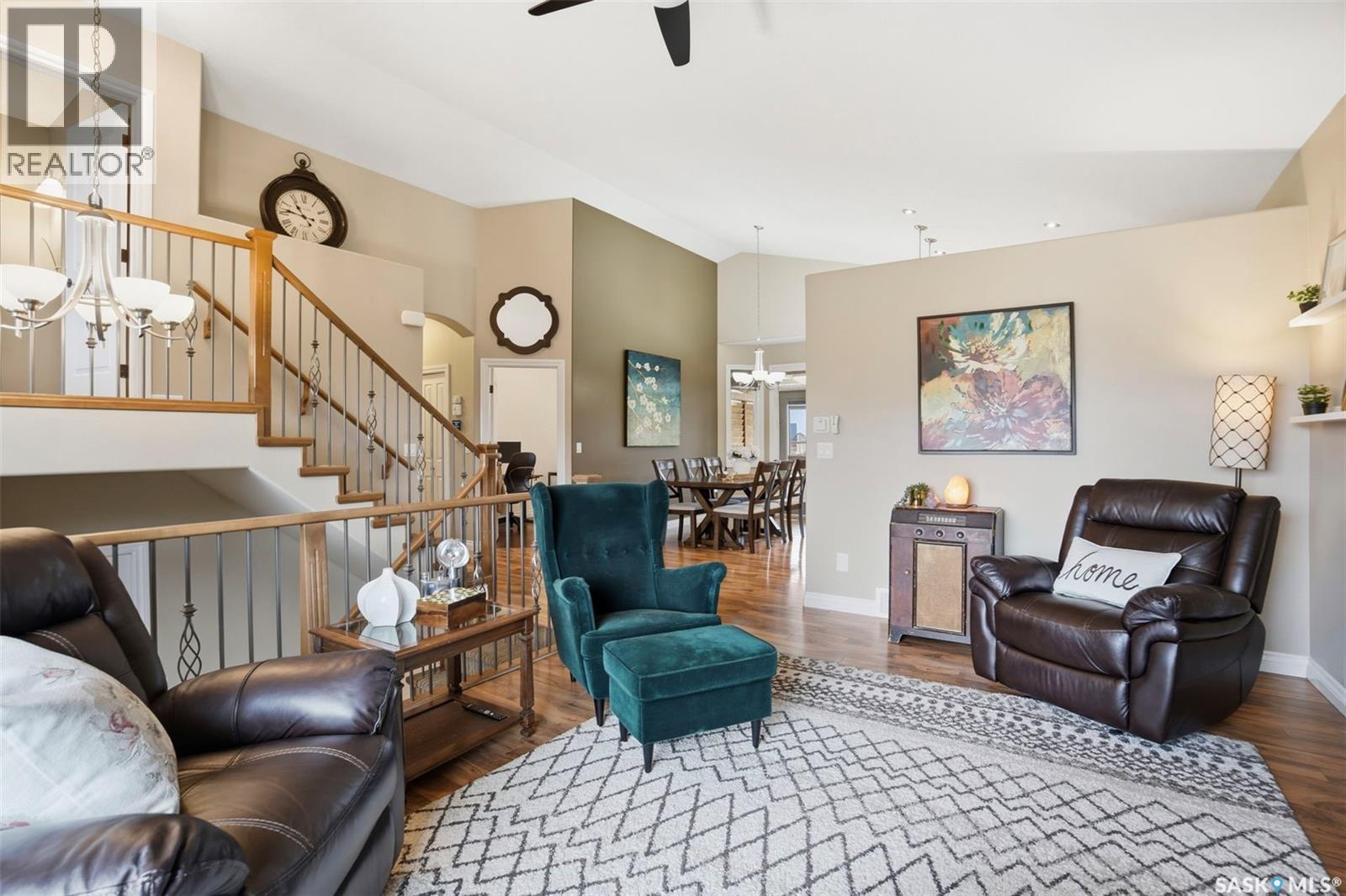 139 Pulles Crescent, Saskatoon, SK - Indoor Photo Showing Living Room