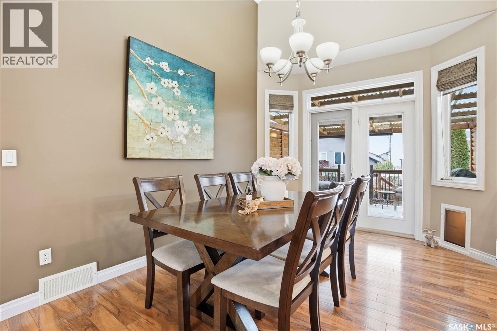 139 Pulles Crescent, Saskatoon, SK - Indoor Photo Showing Dining Room
