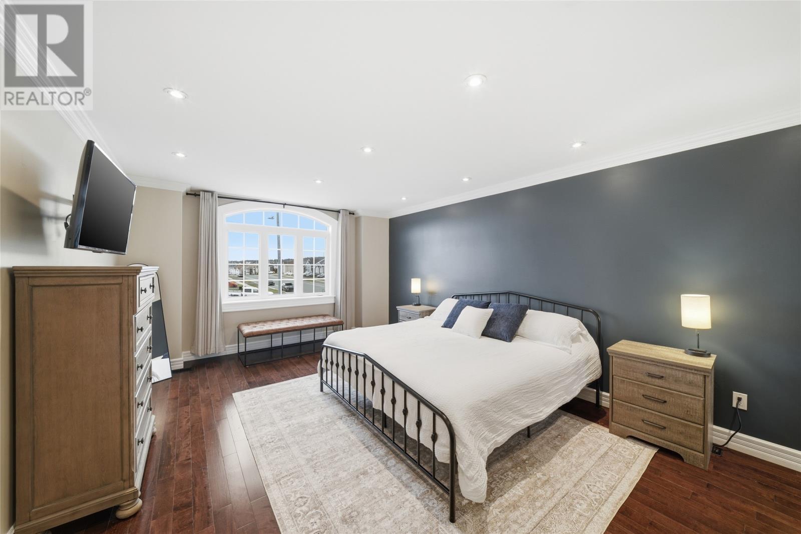 24 Pluto Street, St. John'S, NL - Indoor Photo Showing Bedroom