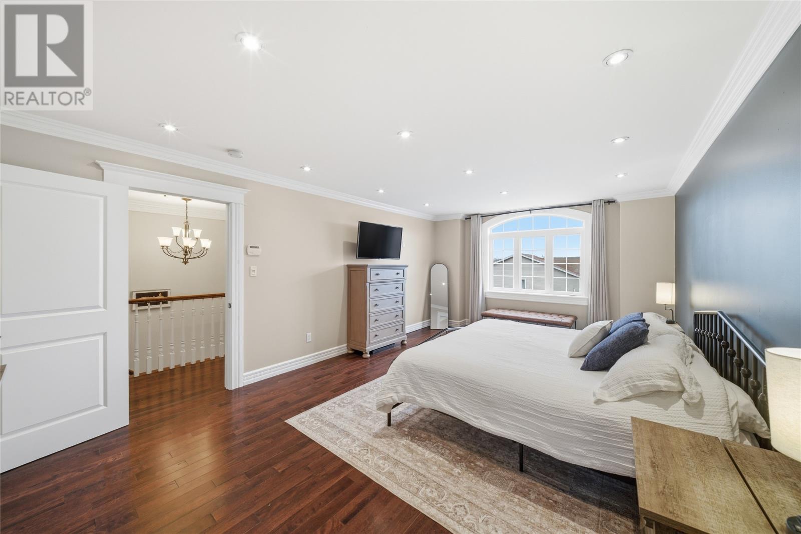 24 Pluto Street, St. John'S, NL - Indoor Photo Showing Bedroom