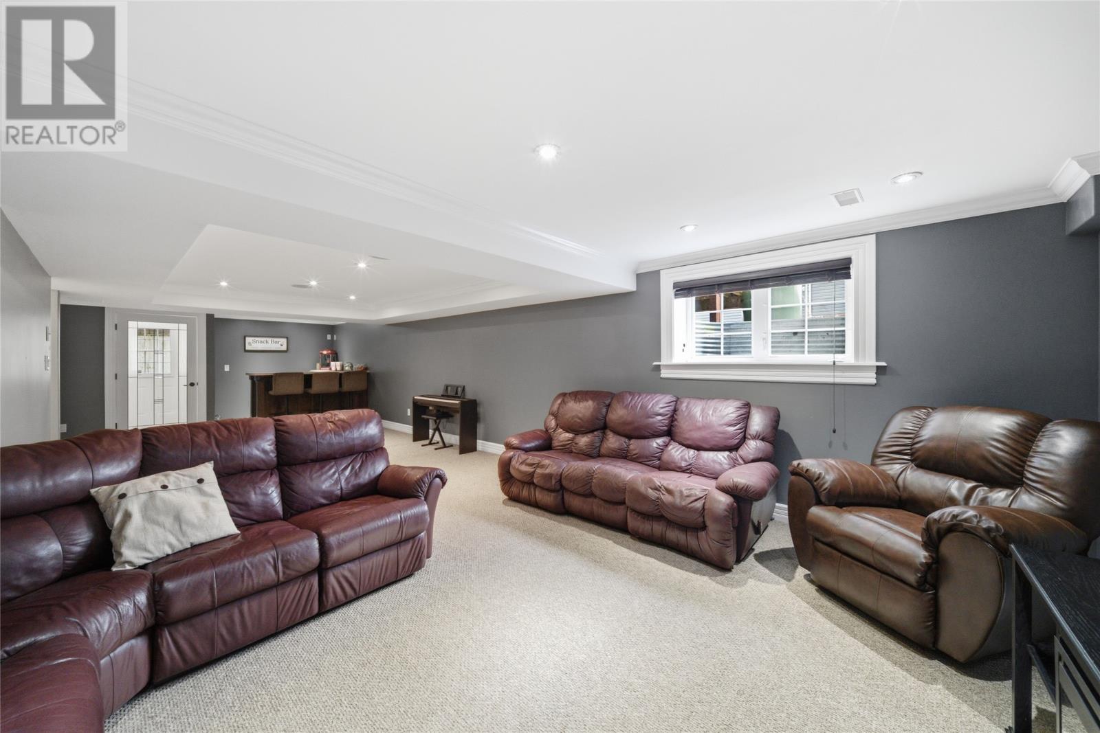 24 Pluto Street, St. John'S, NL - Indoor Photo Showing Other Room