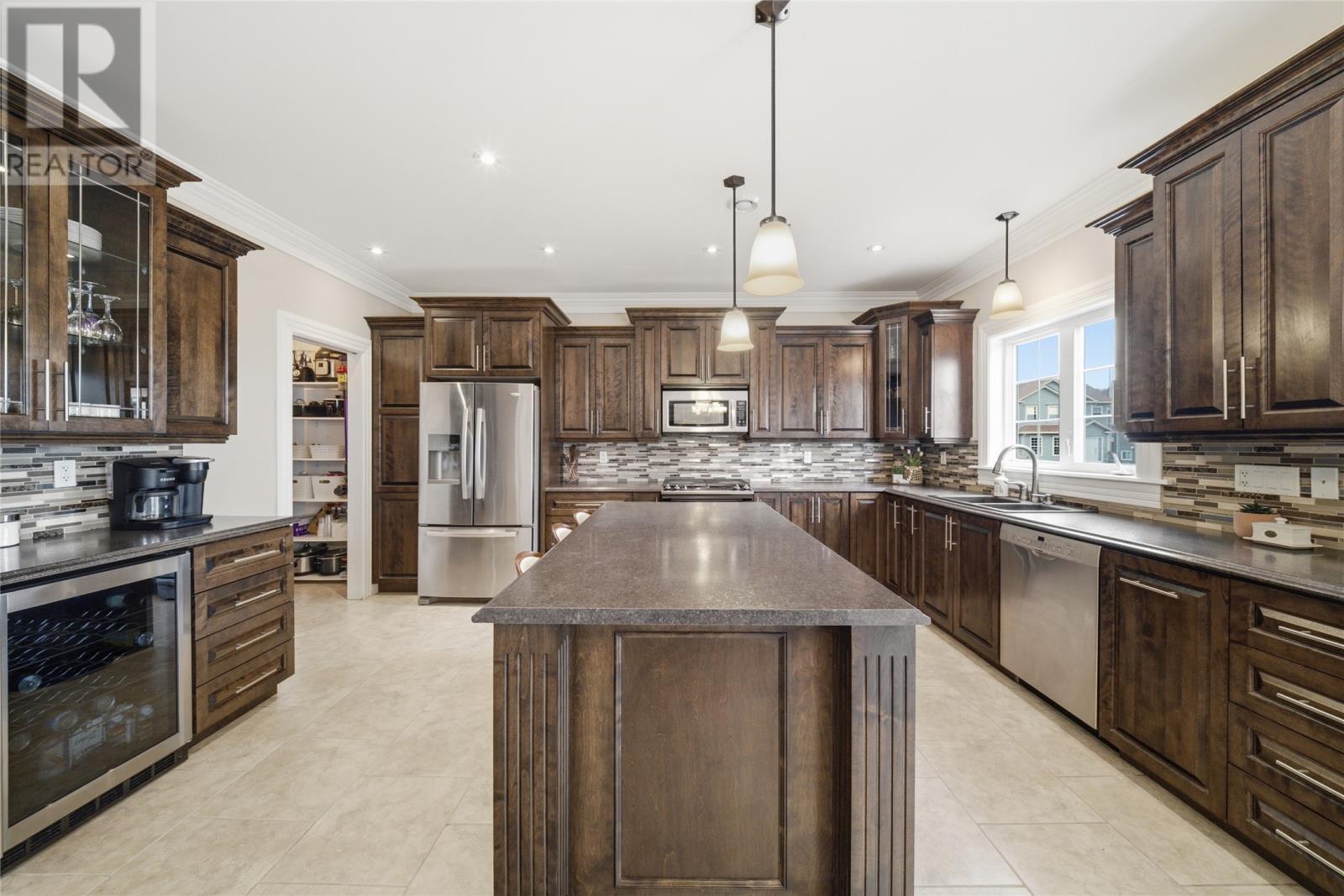 24 Pluto Street, St. John'S, NL - Indoor Photo Showing Kitchen With Stainless Steel Kitchen With Upgraded Kitchen