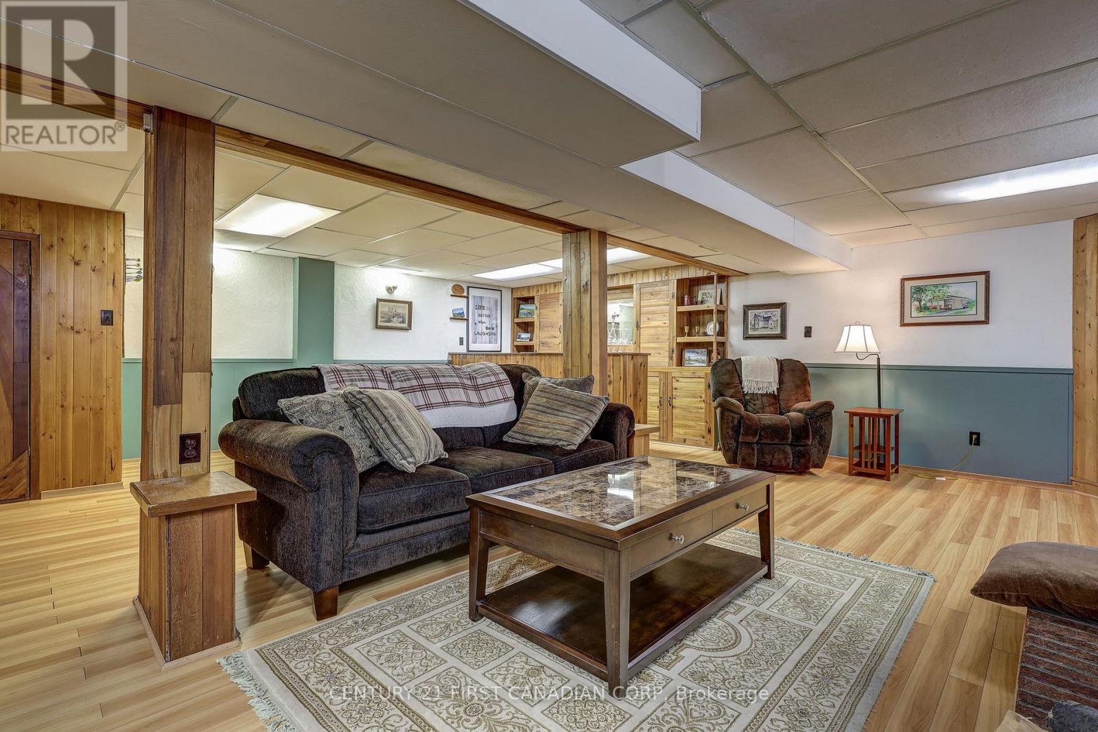 12 Rosemount Crescent, St. Thomas, ON - Indoor