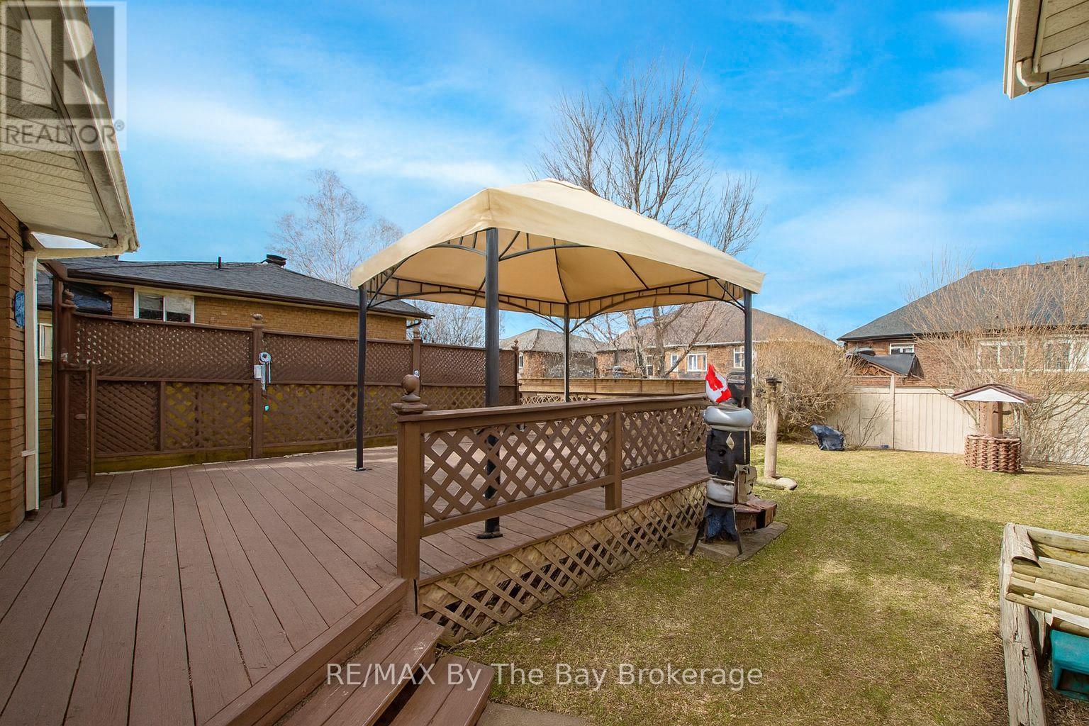 229 Datas Drive E, Clearview (Stayner), ON - Outdoor With Deck Patio Veranda