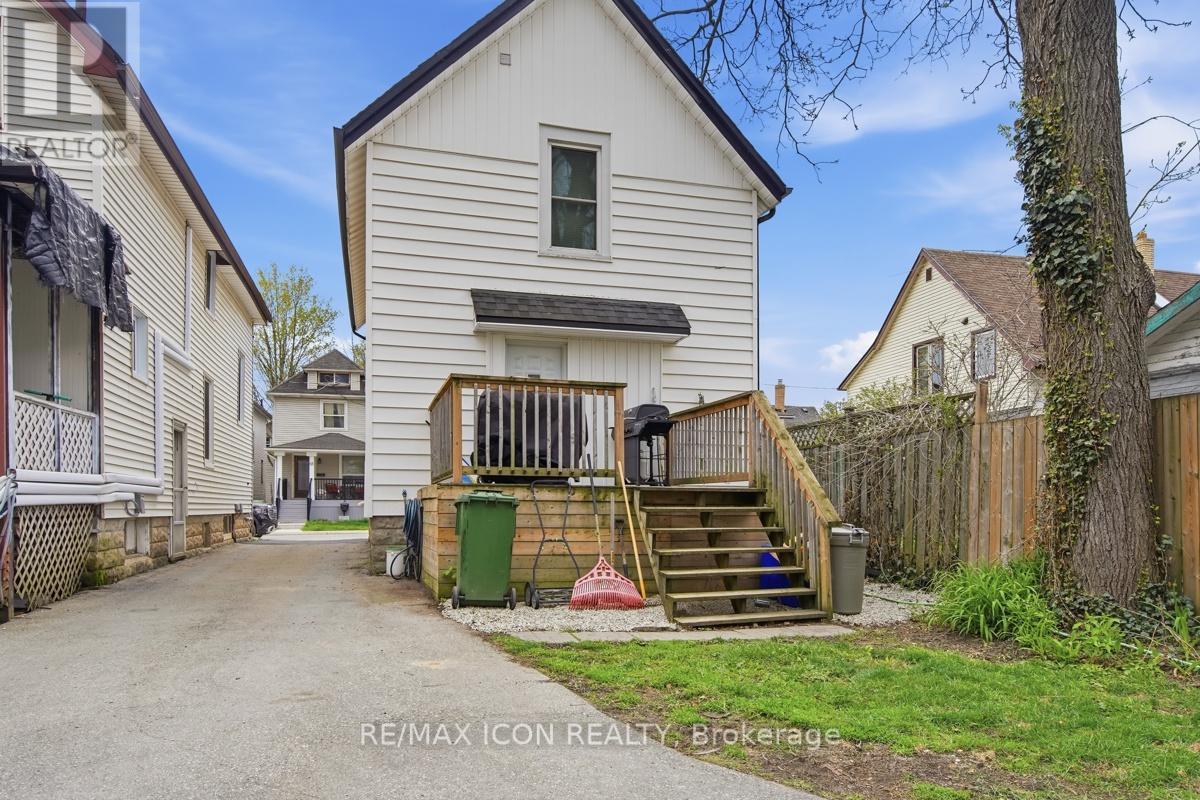67 Elysian Street, St. Thomas, ON - Outdoor