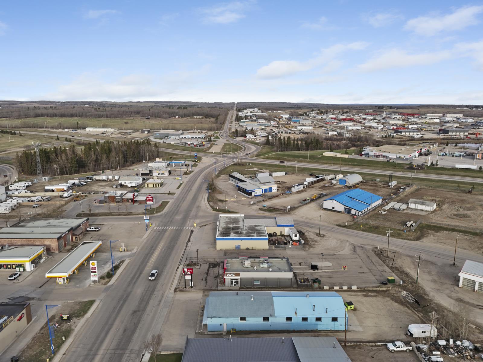 5720 50 Avenue, Drayton Valley, AB