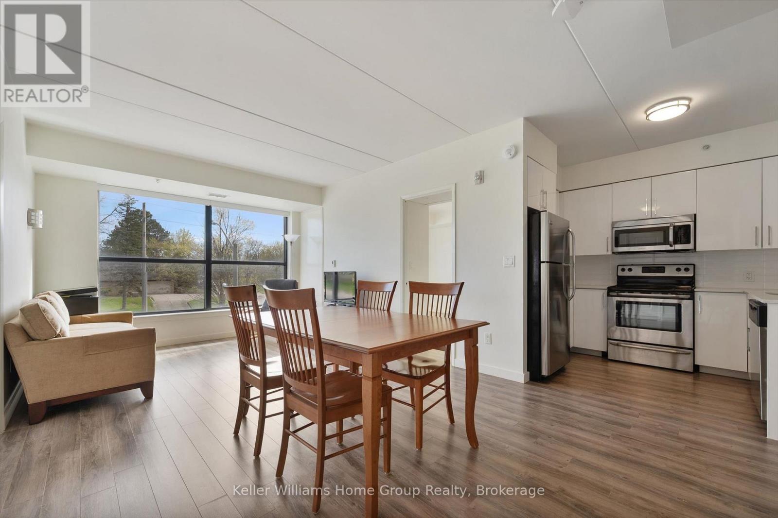 406 - 1219 Gordon Street, Guelph (Kortright West), ON - Indoor