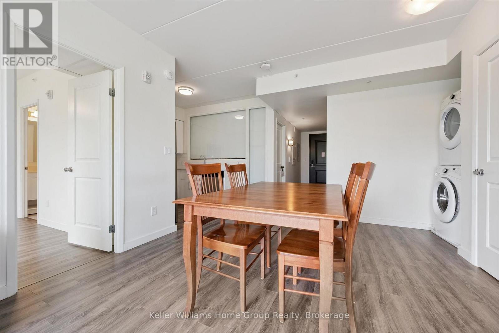 406 - 1219 Gordon Street, Guelph (Kortright West), ON - Indoor