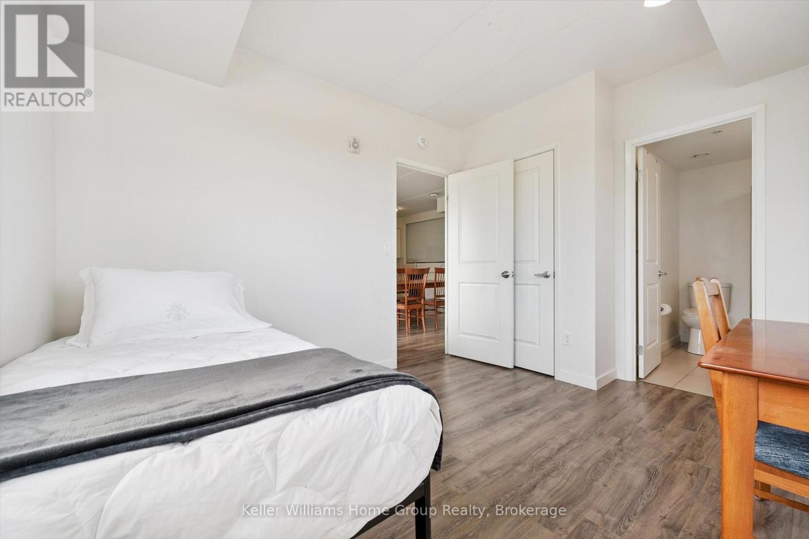 406 - 1219 Gordon Street, Guelph (Kortright West), ON - Indoor Photo Showing Bedroom