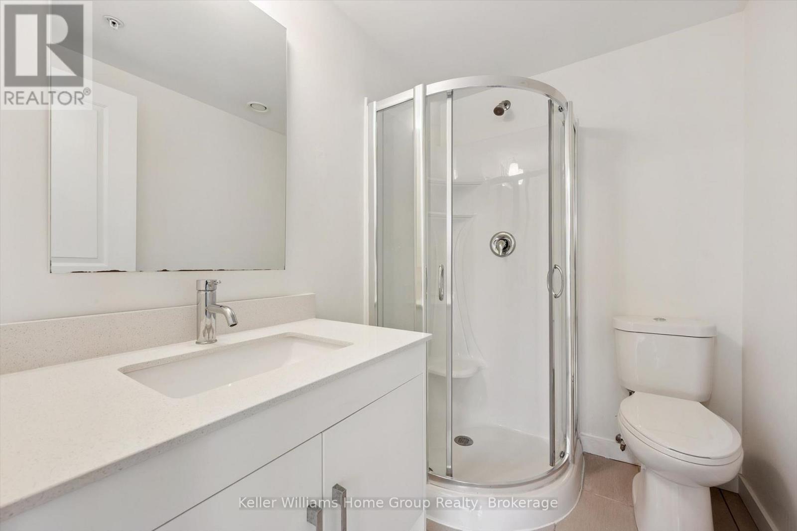 406 - 1219 Gordon Street, Guelph (Kortright West), ON - Indoor Photo Showing Bathroom
