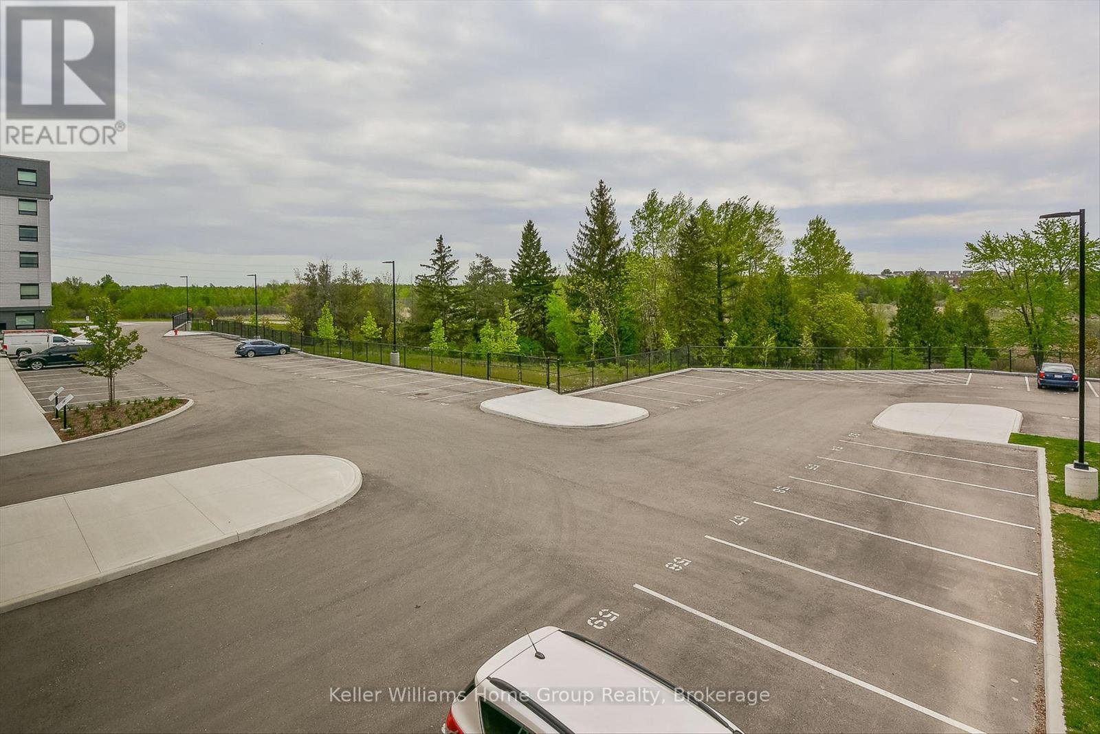 406 - 1219 Gordon Street, Guelph (Kortright West), ON - Outdoor
