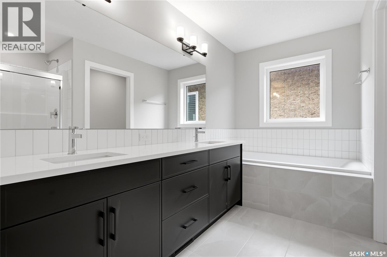 3172 Favel Drive, Regina, SK - Indoor Photo Showing Bathroom